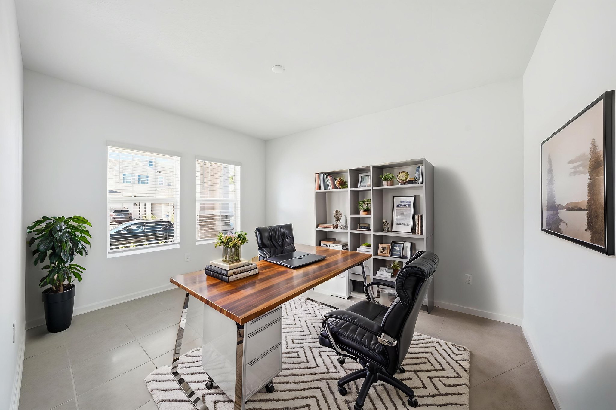 DSC02732 virtually staged.jpeg