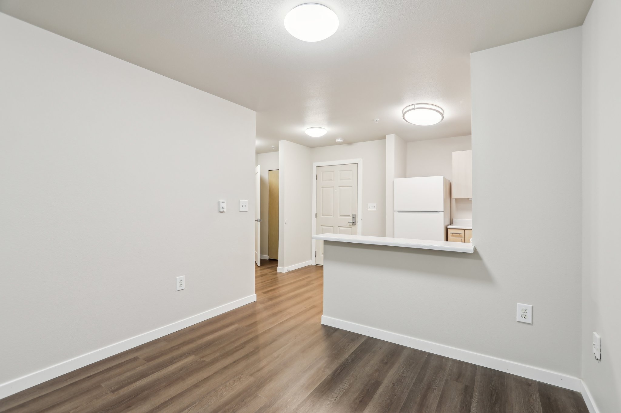 6940 37th Ave S Unit E135 Seattle-0105-002.jpg