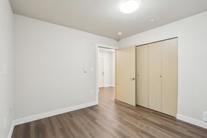 6940 37th Ave S Unit E135 Seattle-0105-010.jpg