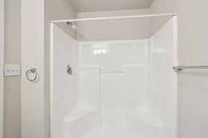 6940 37th Ave S Unit E135 Seattle-0105-013.jpg