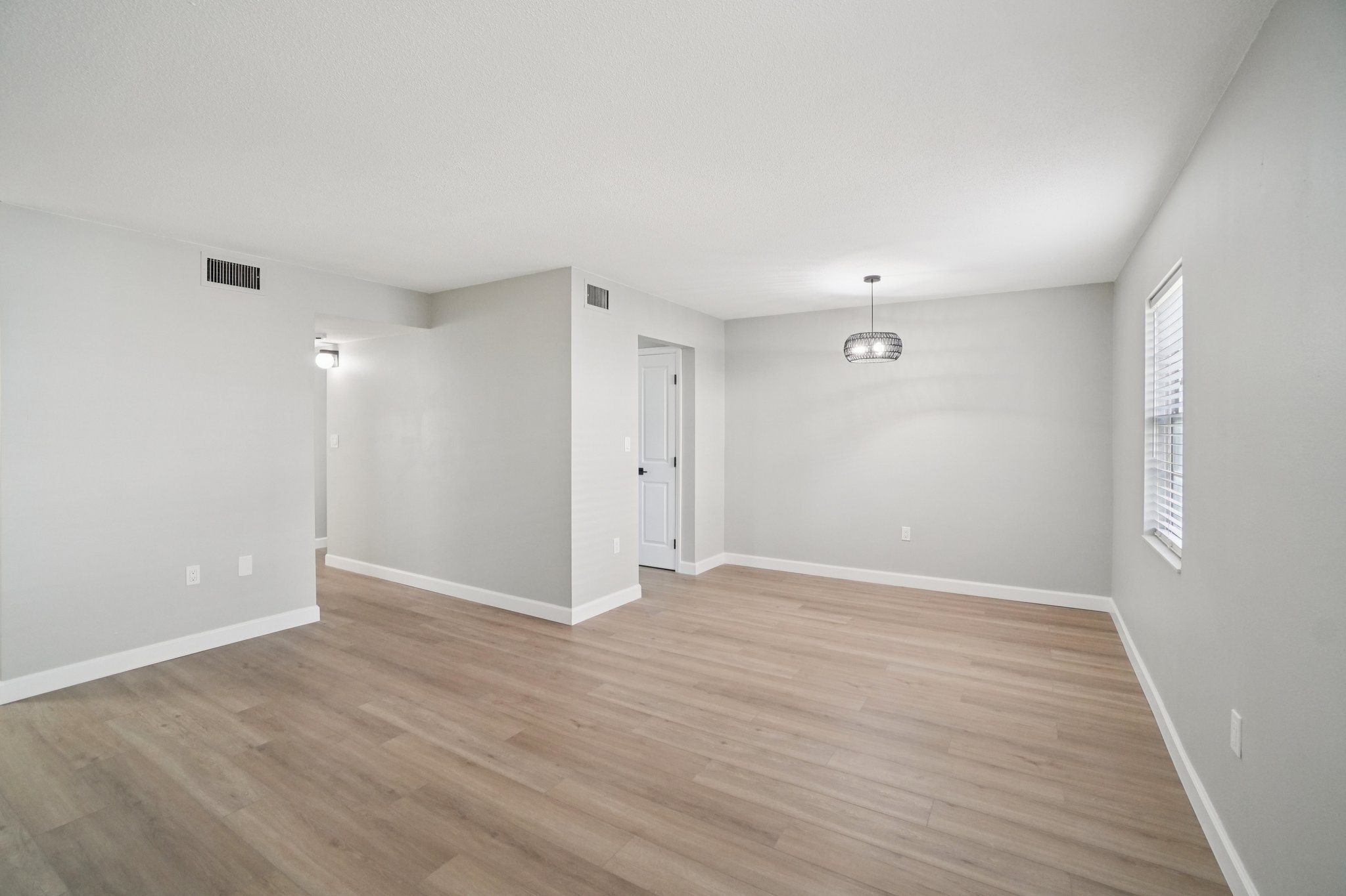 6940A Sunset Dr S 1D-S1010-018.jpg
