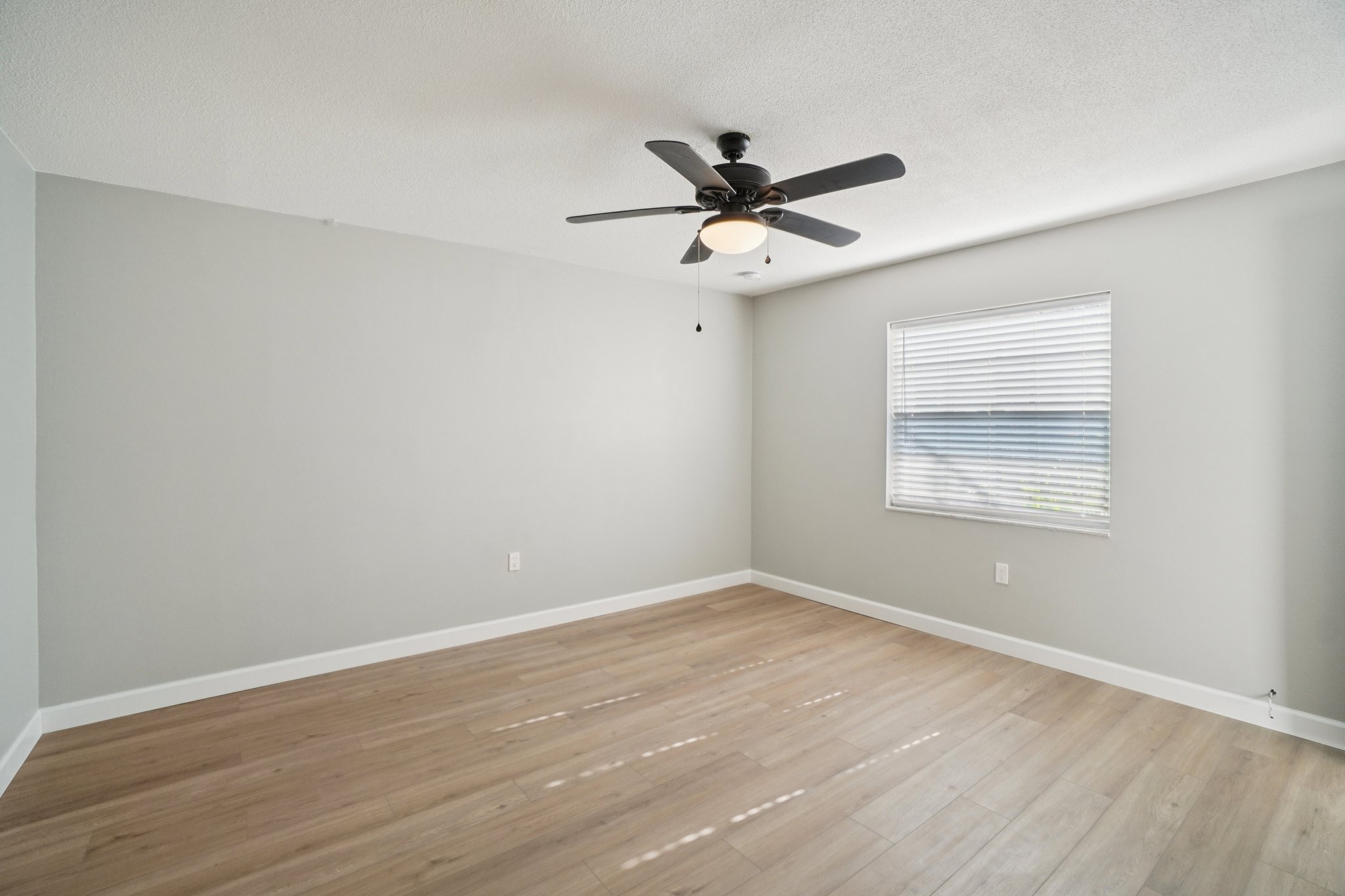 6940A Sunset Dr S 1D-S1010-026.jpg