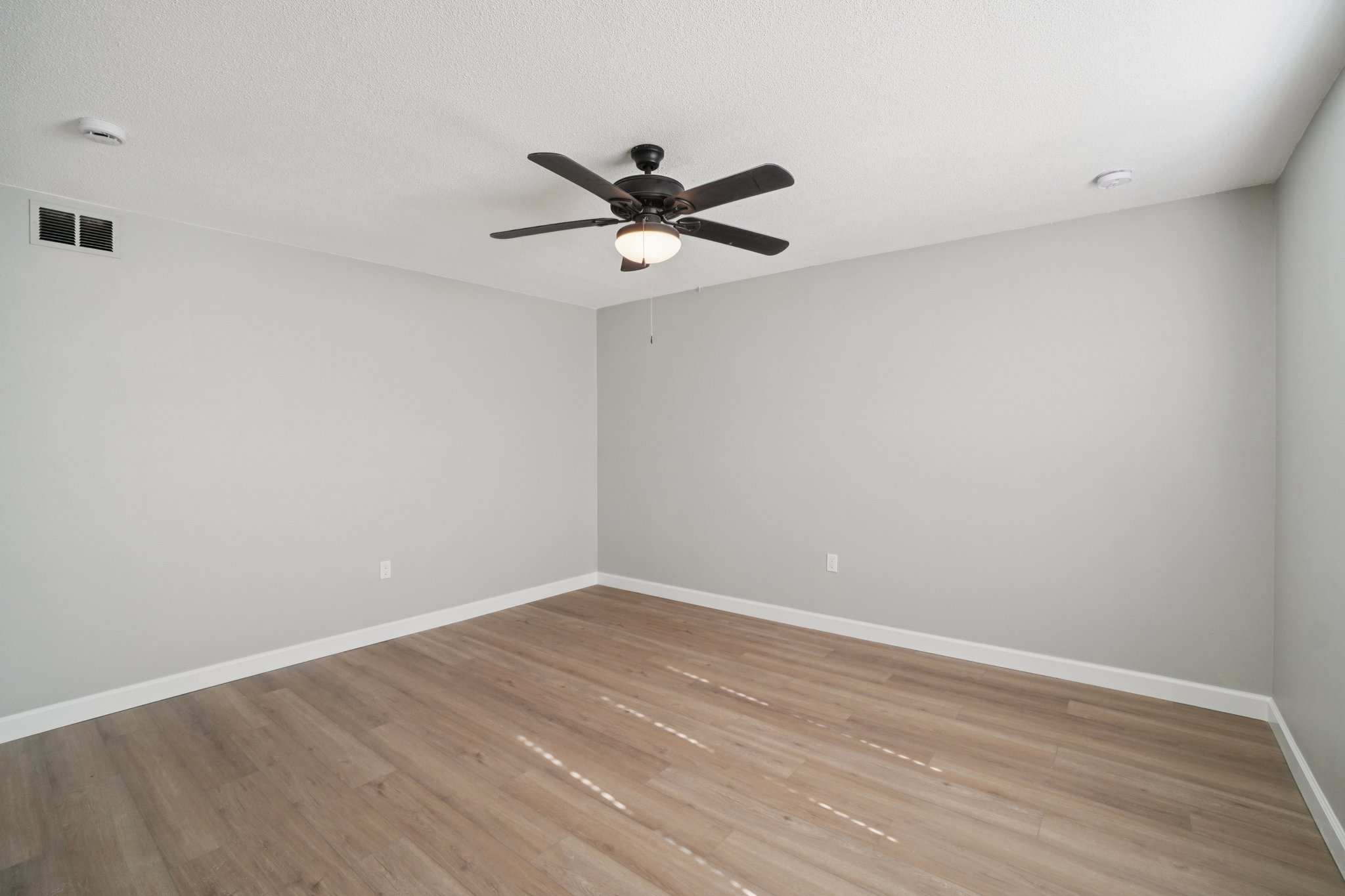 6940A Sunset Dr S 1D-S1010-030.jpg