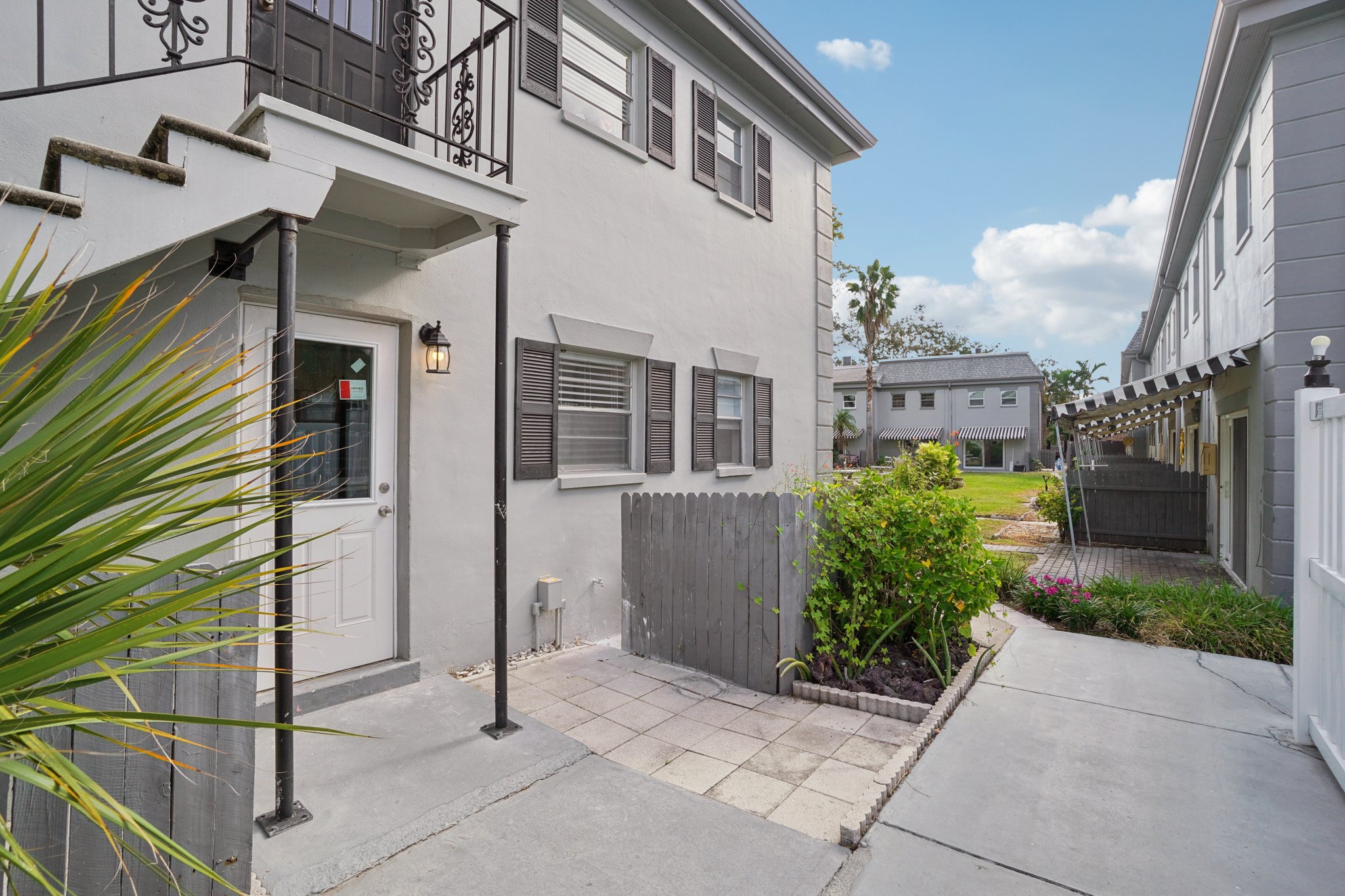 6940A Sunset Dr S 1D-S1010-039.jpg