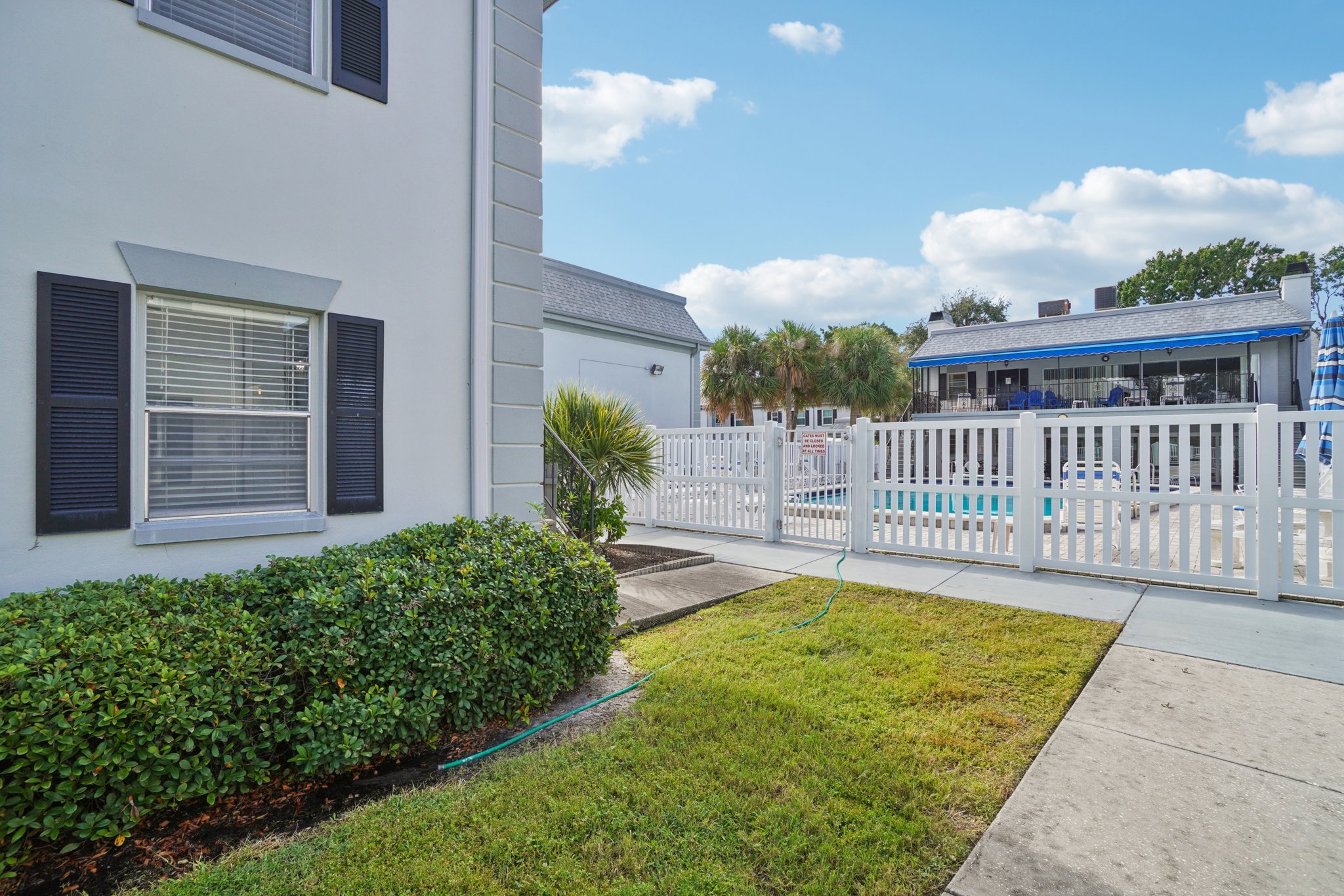 6940A Sunset Dr S 1D-S1010-044.jpg