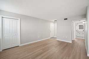 6940A Sunset Dr S 1D-S1010-008.jpg