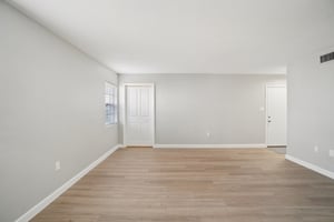 6940A Sunset Dr S 1D-S1010-021.jpg