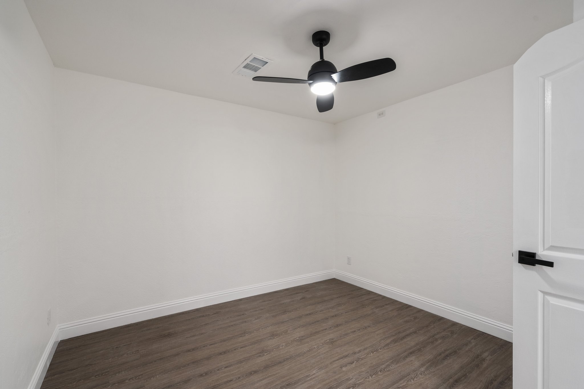6941 8th Ave, Rio Linda, CA 95673, USA Photo 21