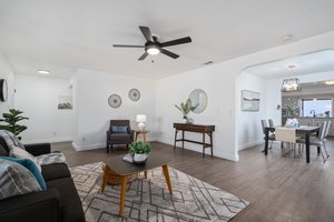 6941 8th Ave, Rio Linda, CA 95673, USA Photo 4