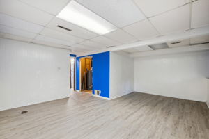 11_Interior