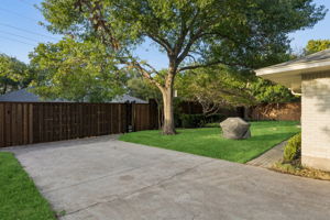 6941Midcrest_014