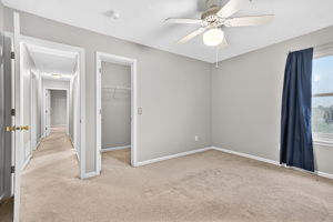  Photo 47