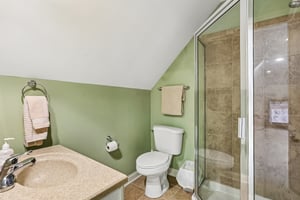 Bladstone Rd-S3004-039.jpg