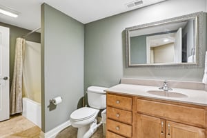Bladstone Rd-S3004-055.jpg