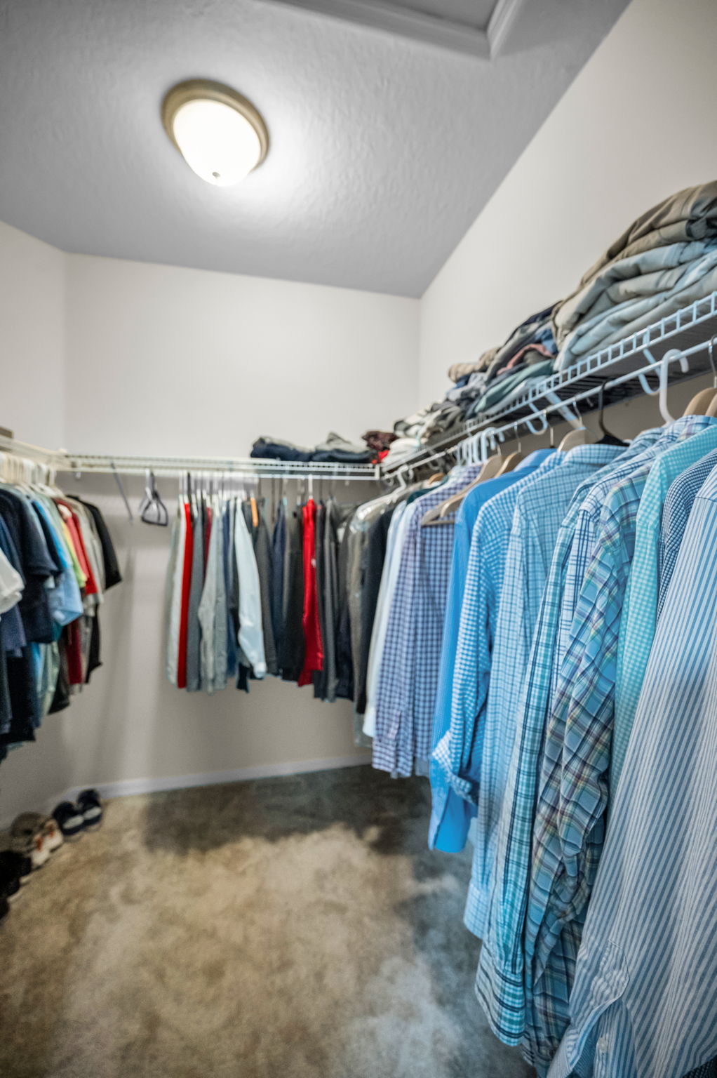 Upper Level Primary Bedroom Closet2