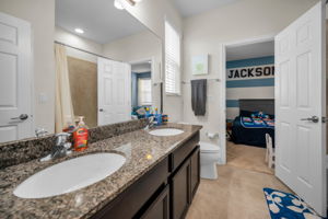 Upper Level Jack and Jill Bathroom3a
