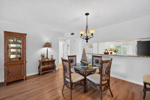 Dining Room 3 of 4