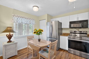 Kitchen 1 of 3