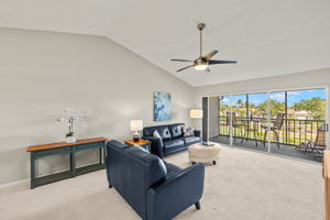 Living Room 3 of 4
