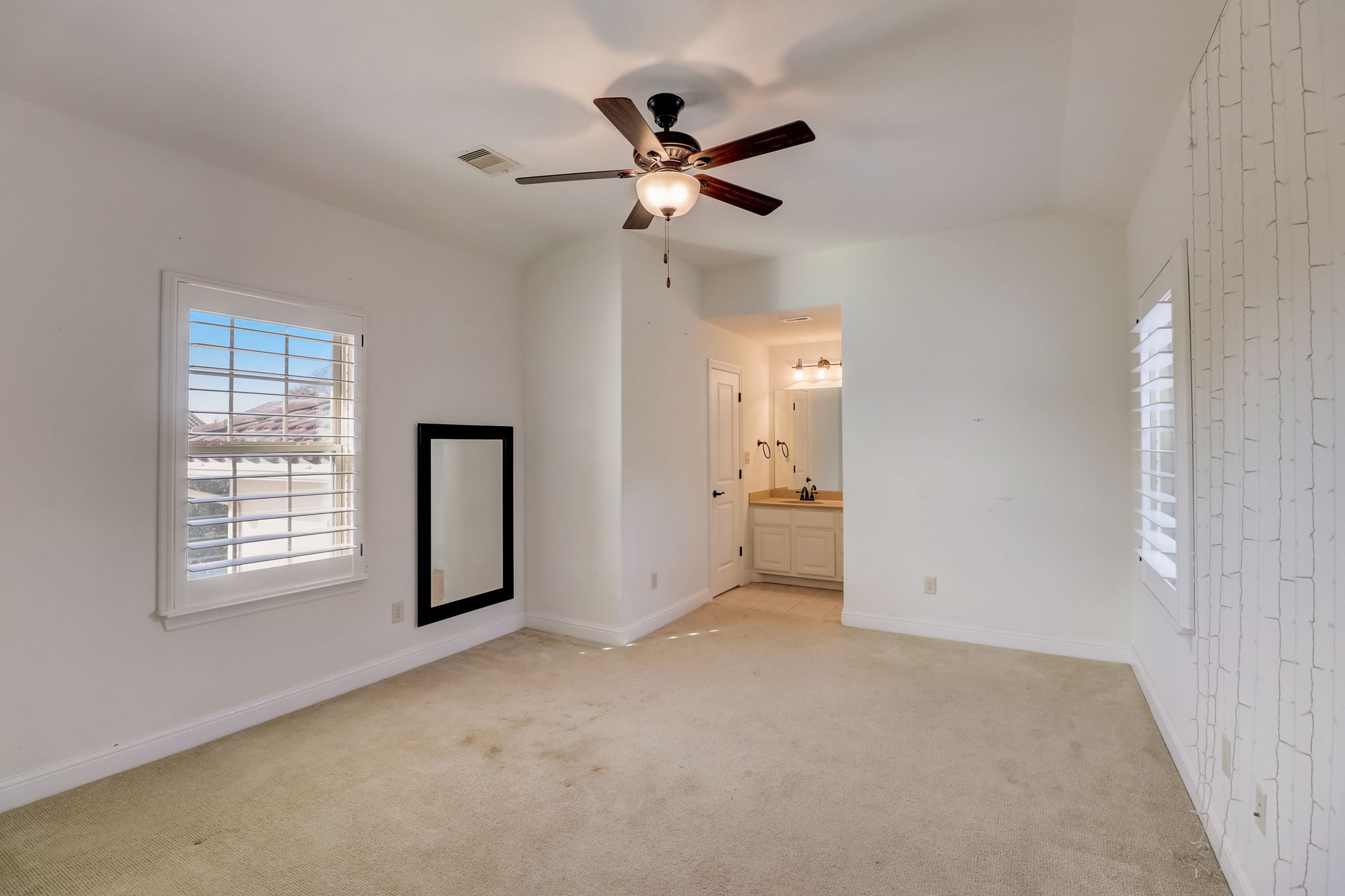 Overlook Hill Ln-032