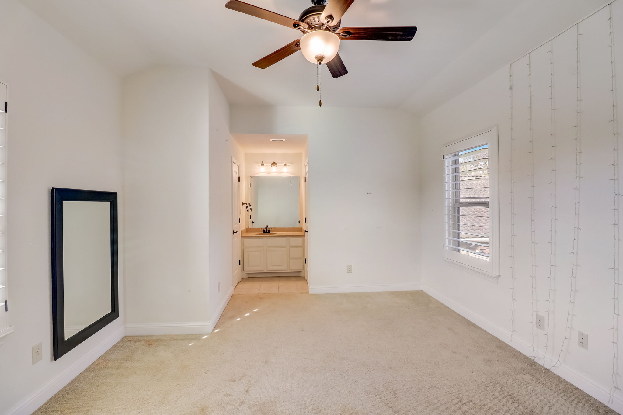 Overlook Hill Ln-033