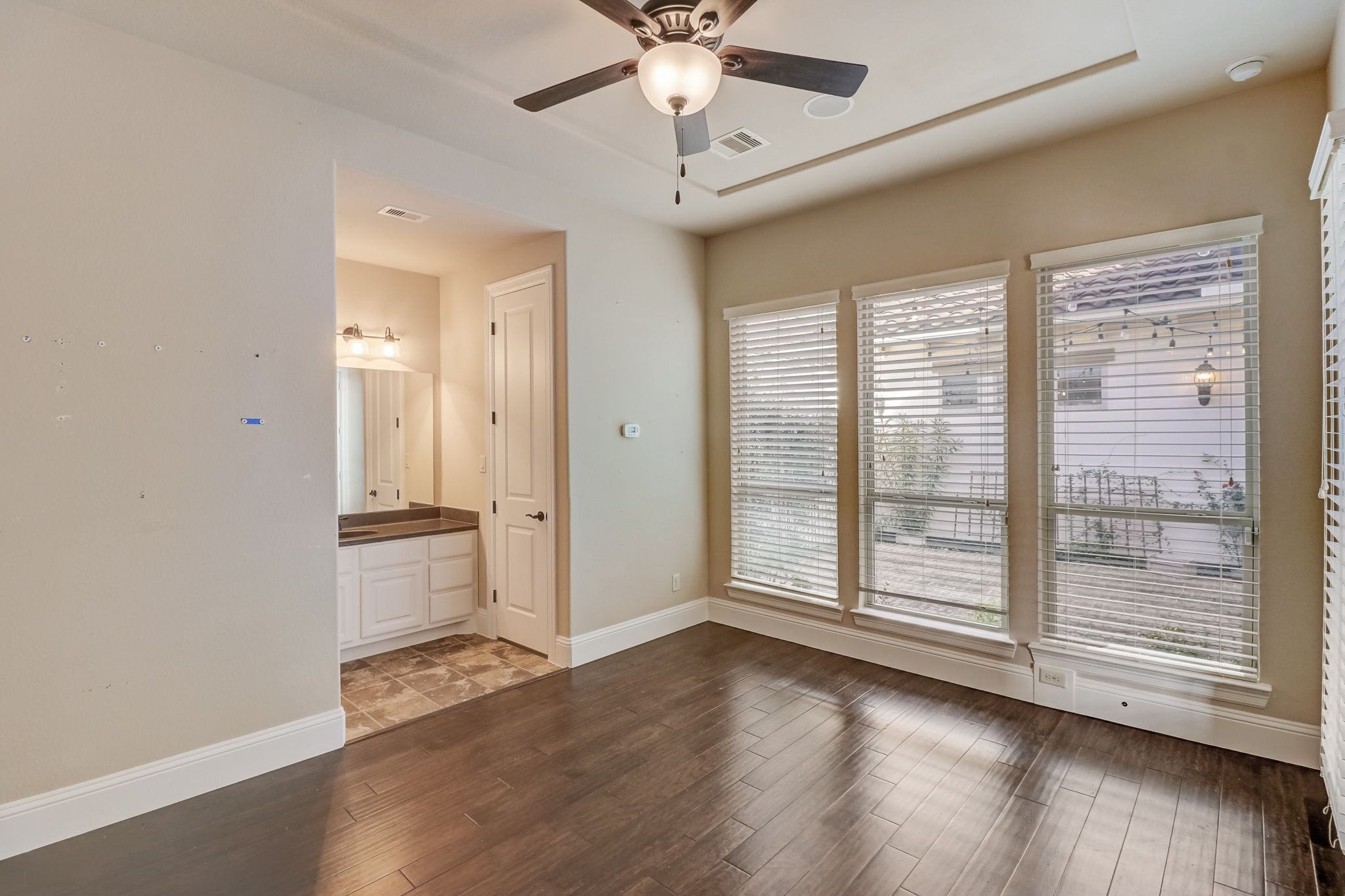 Overlook Hill Ln-035