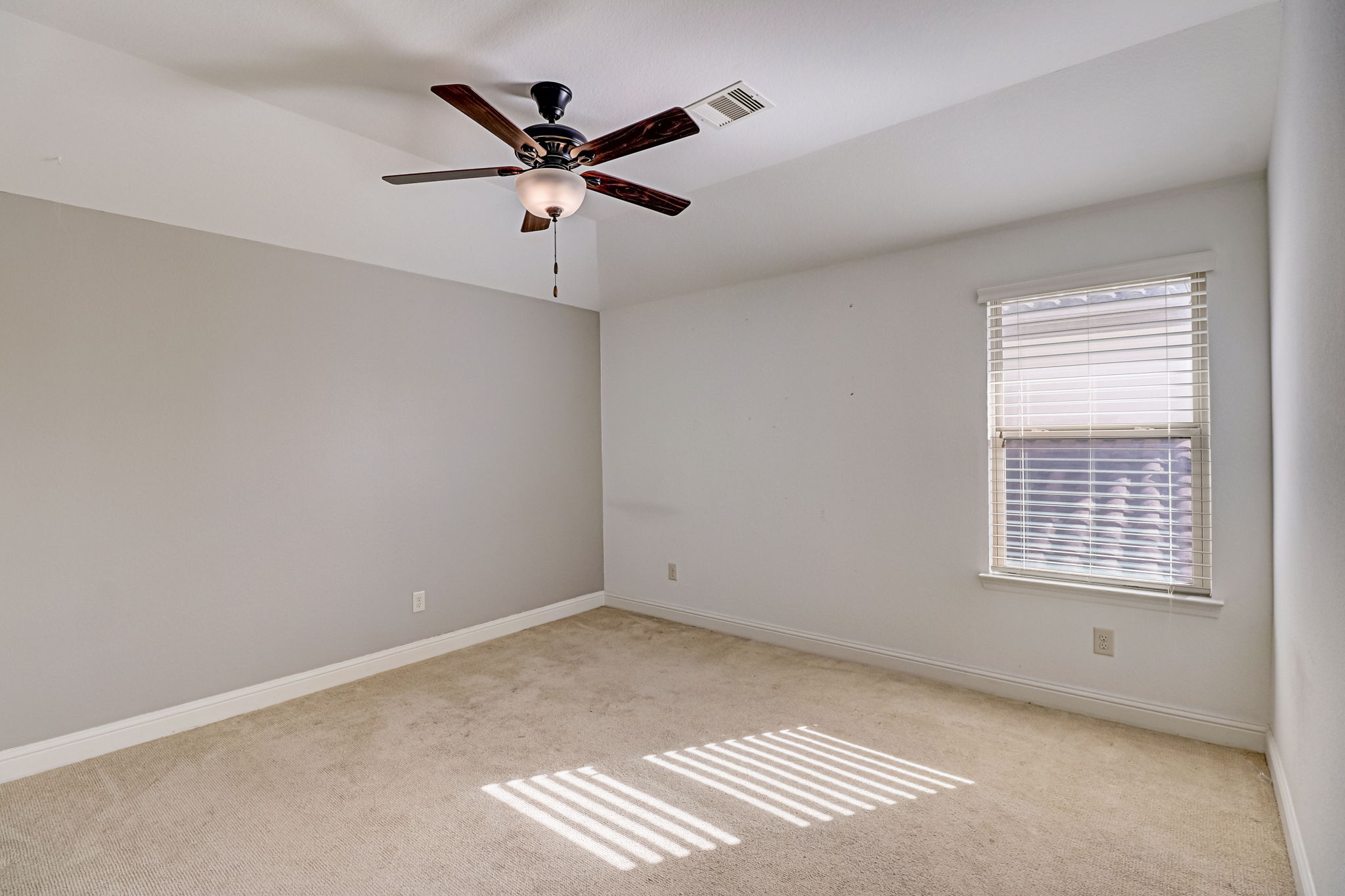 Overlook Hill Ln-029