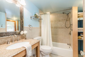 695 Grand Ave, Rochester, NY 14609, USA Photo 24