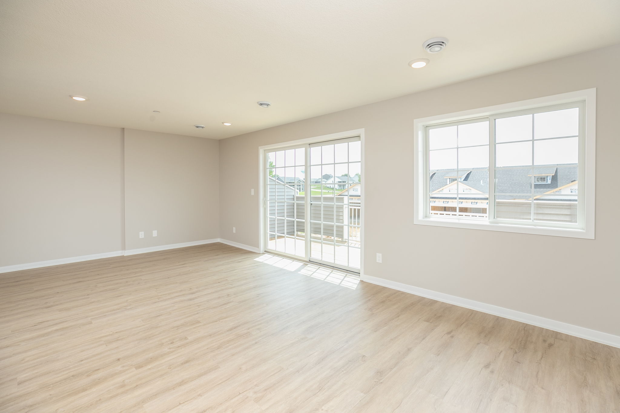 03-Living Room