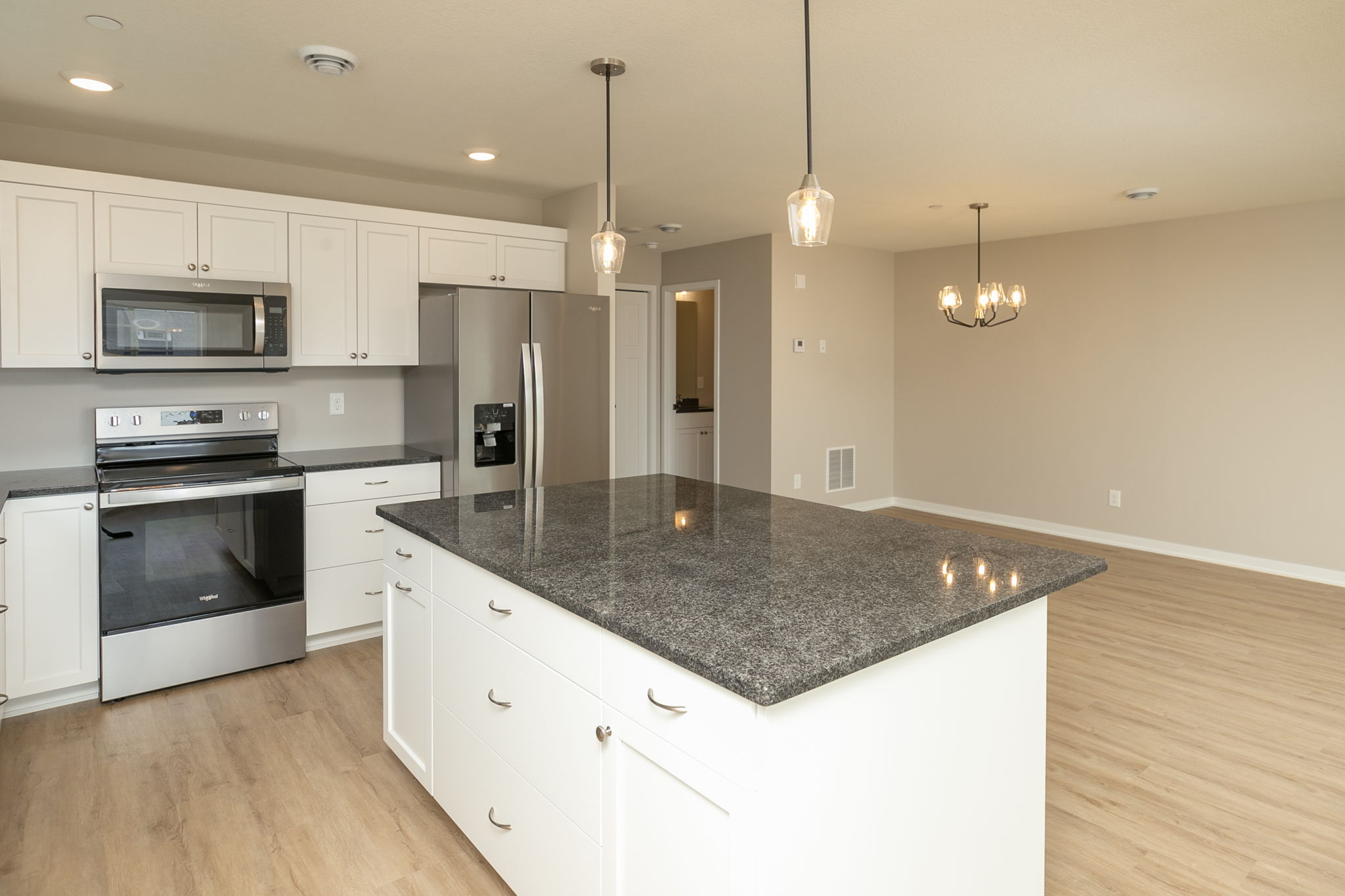 10-Kitchen