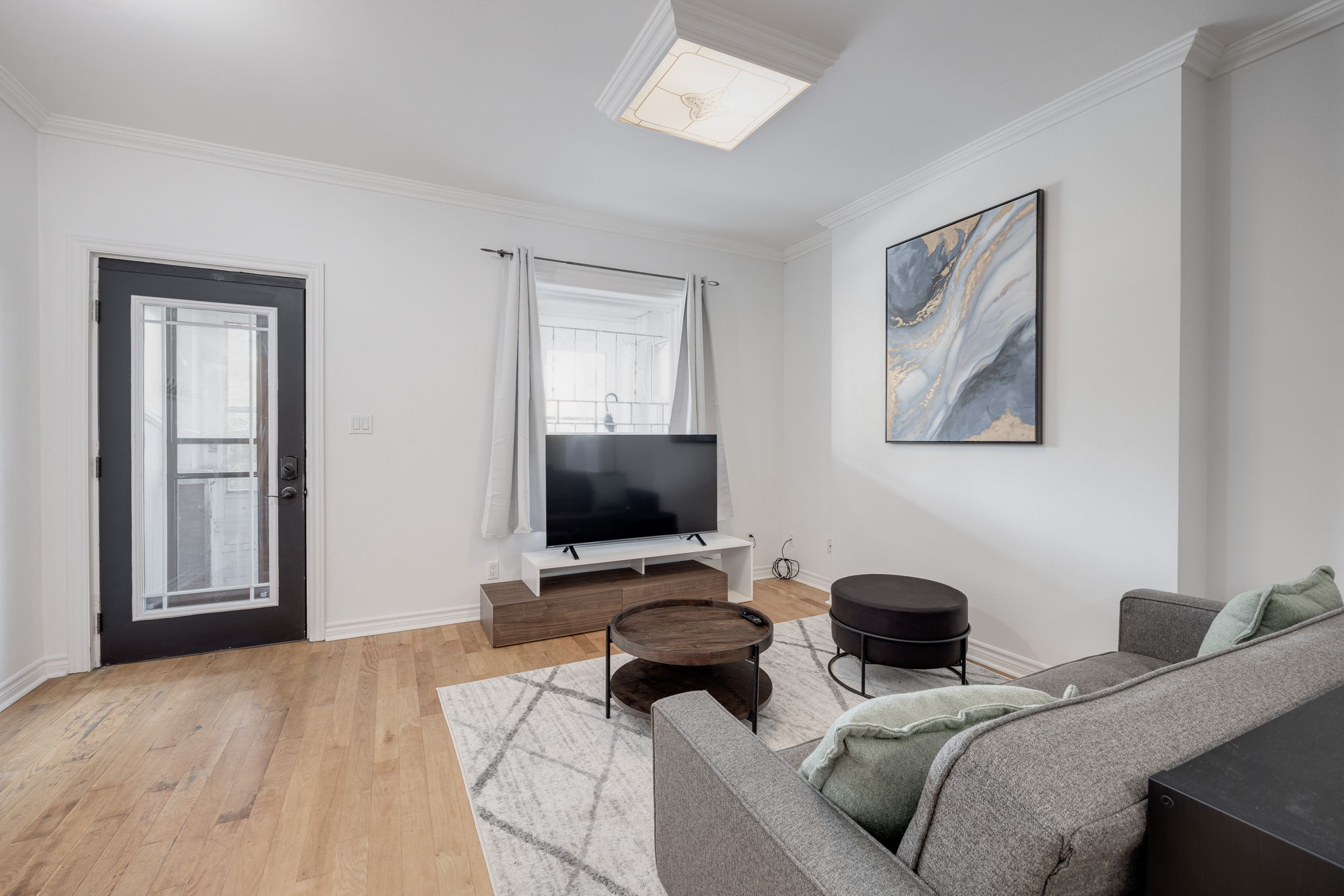 Toronto property showcase — delivered property photograph 3