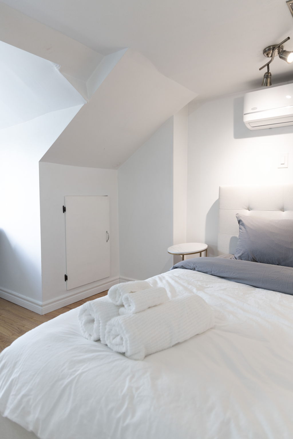 Toronto property showcase — delivered property photograph 29