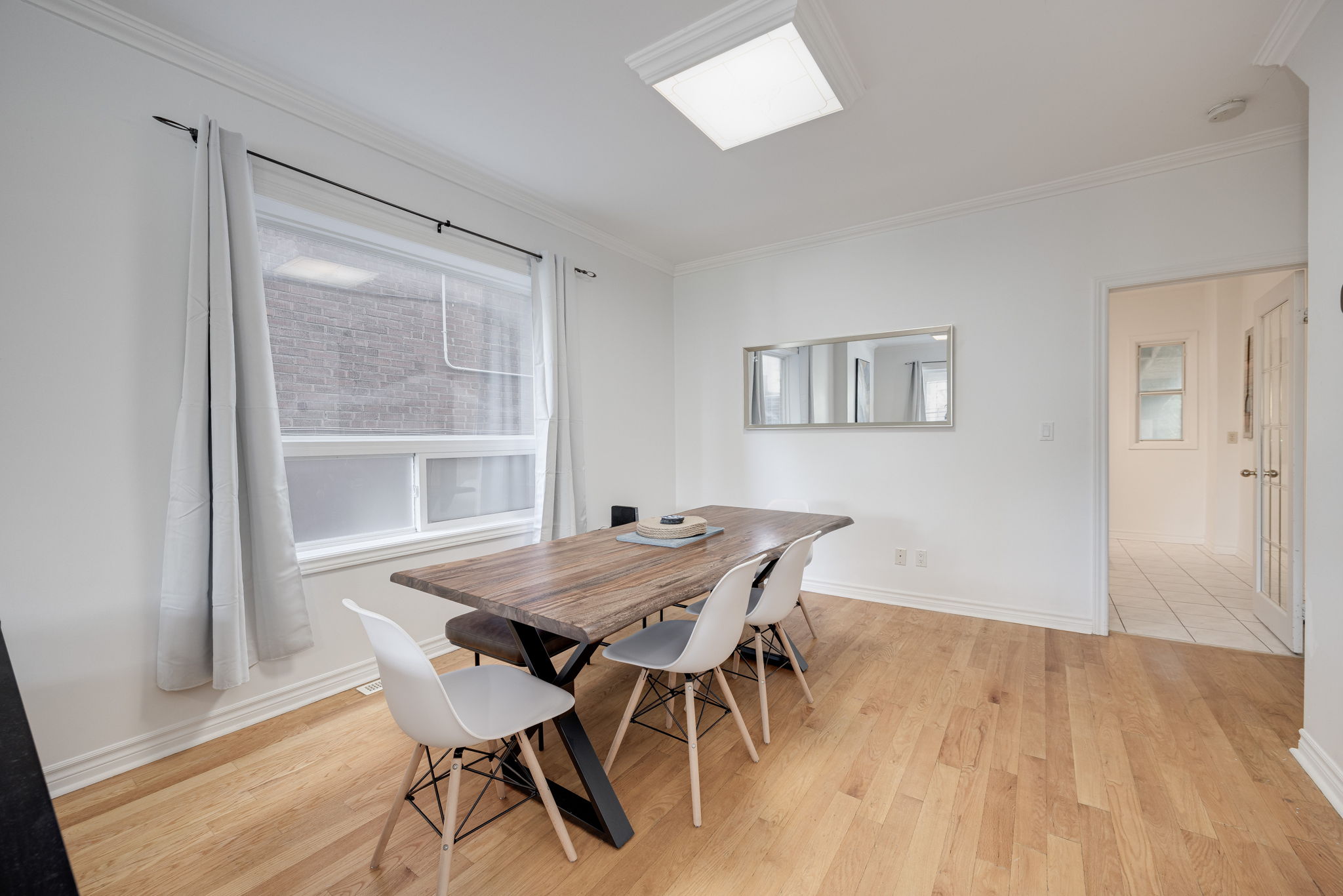 Toronto property showcase — delivered property photograph 4