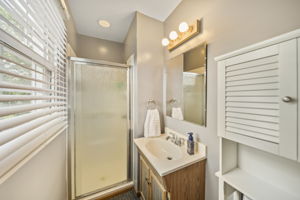  Photo 39