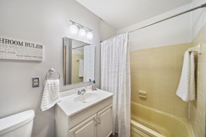  Photo 49