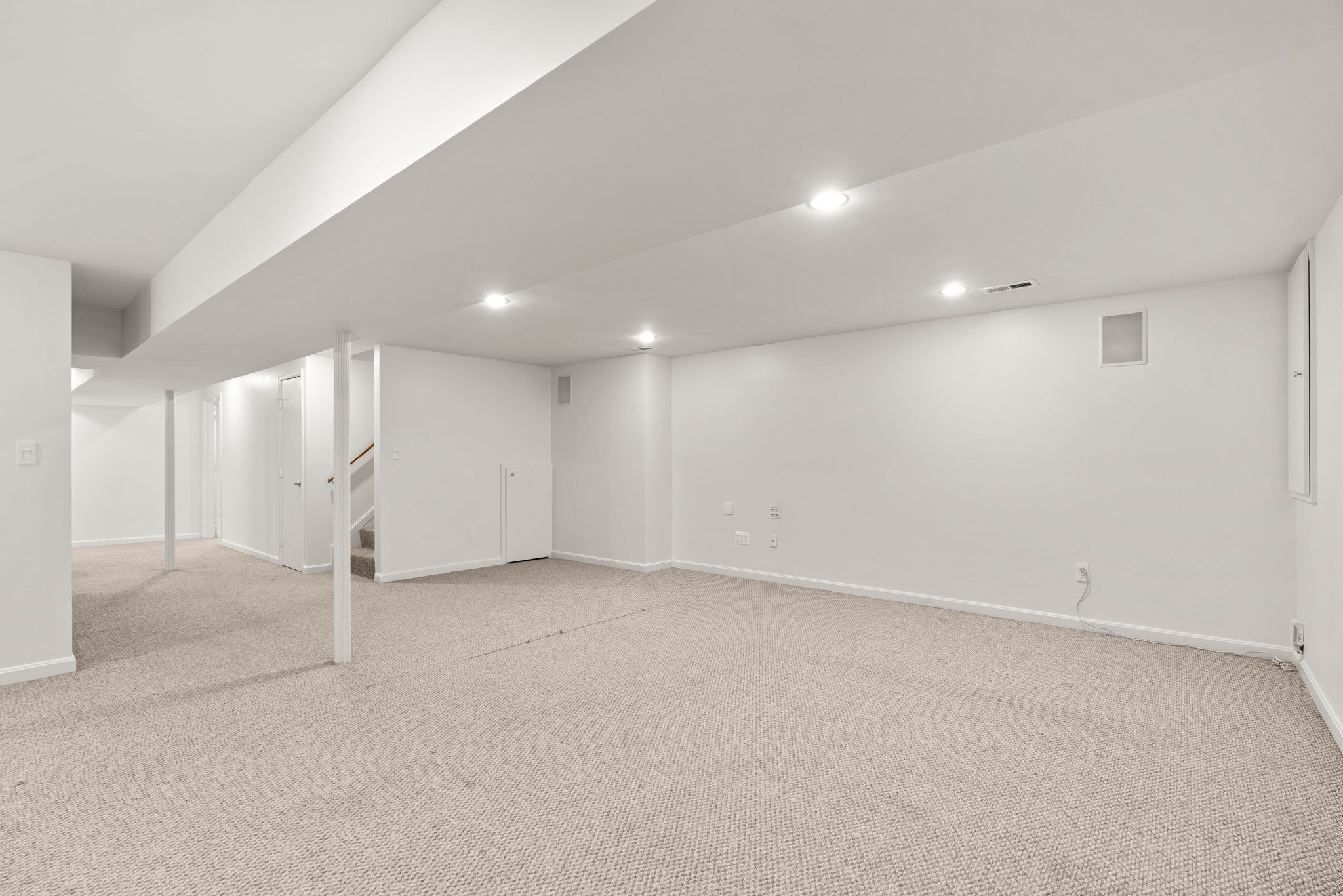 33. Recreation room.jpg
