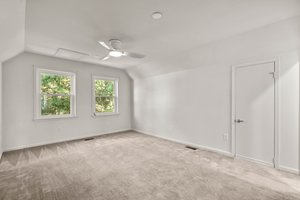 24. Upper bedroom.jpg