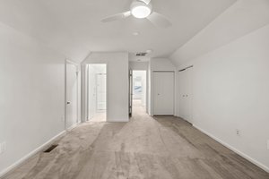 26. Upper bedroom.jpg