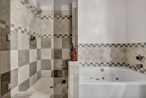  Photo 38