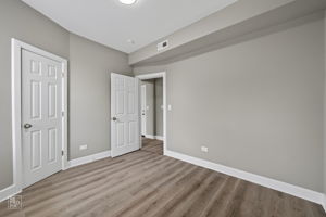 6955 S Honore St, Chicago, IL 60636_014