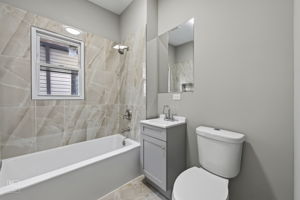6955 S Honore St, Chicago, IL 60636_009