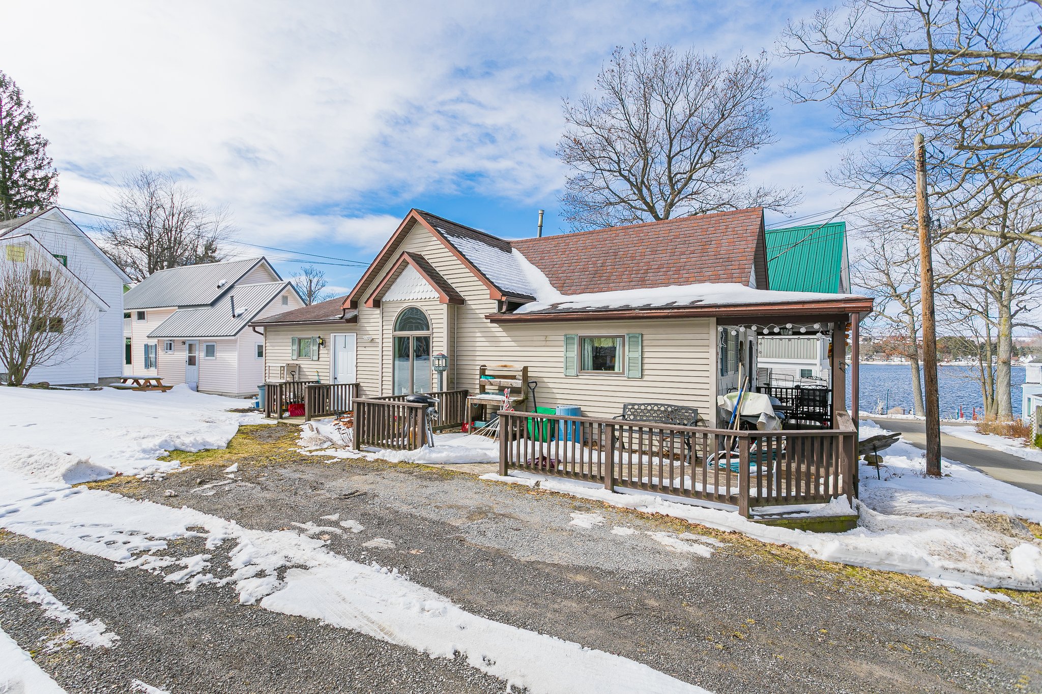 6958 Embury St, Silver Lake, NY 14530 Realtogs