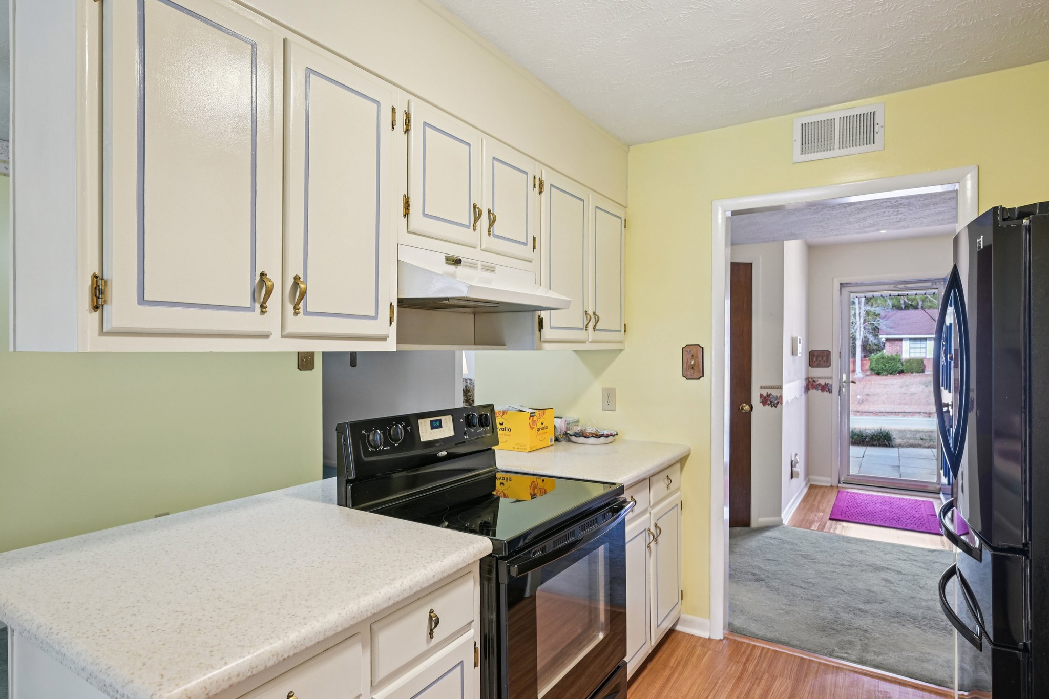 Timbercroft Ln-S1812-020.jpg