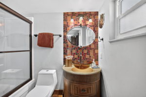 Interiors (7)