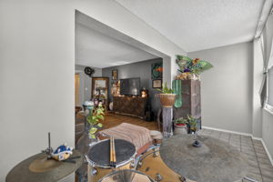 Interiors (20)