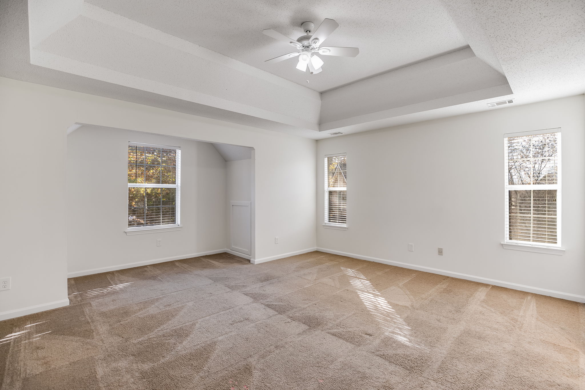 mppmedia6968foxmoorway16