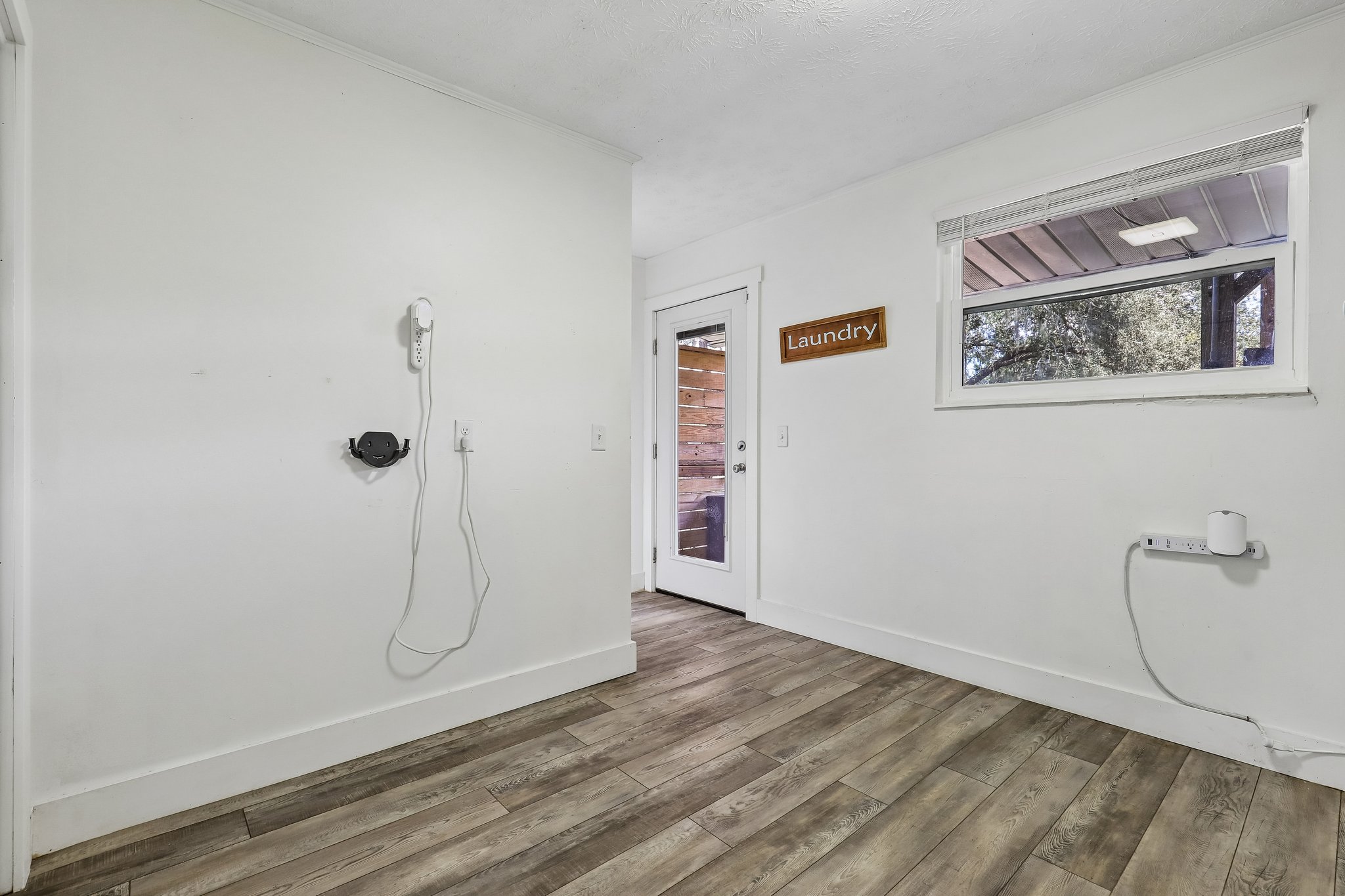 Arthur Moore Dr-S1209-043.jpg