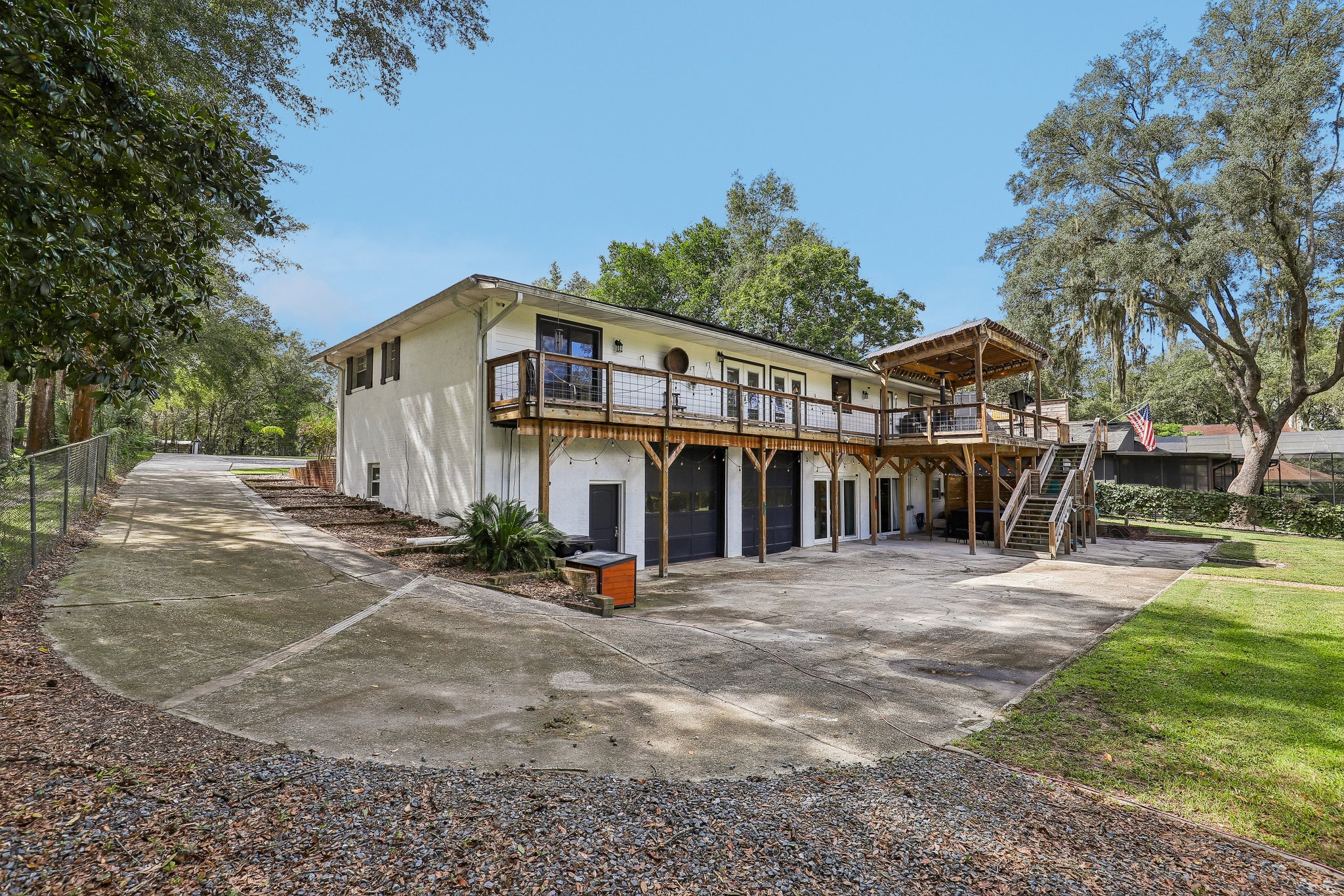 Arthur Moore Dr-S1209-058.jpg