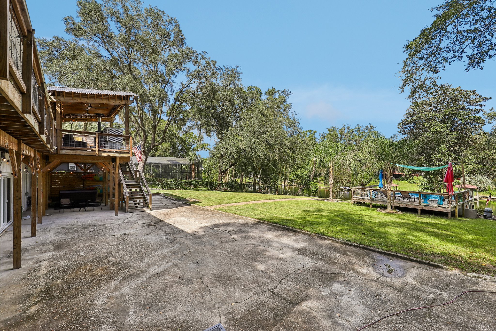Arthur Moore Dr-S1209-060.jpg