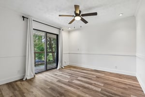 Arthur Moore Dr-S1209-032.jpg